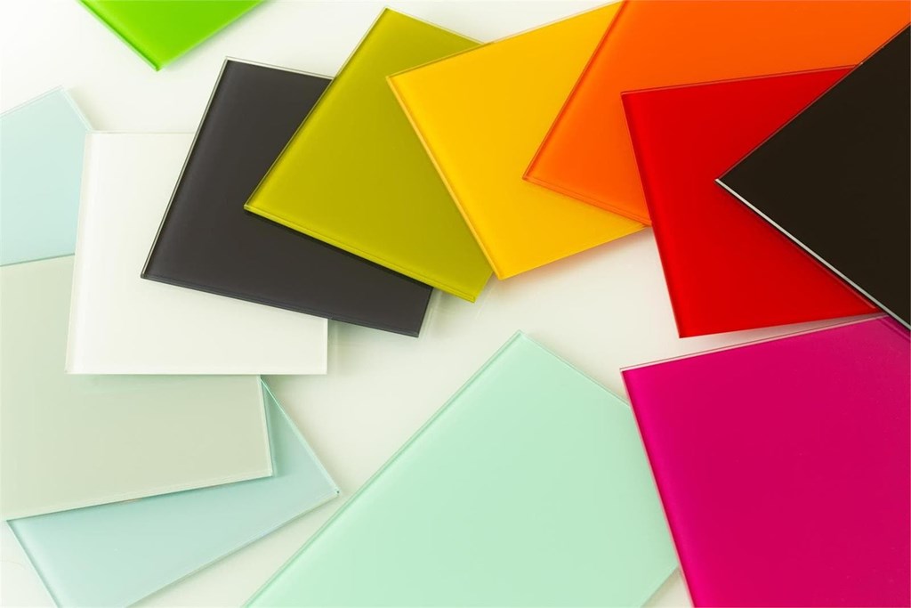¡Explora nuestra gama de colores en lacados!